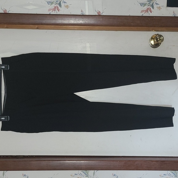 EUC Haggar Slim Fit Pleated Black 30 X 30 with Tags - Picture 2 of 5